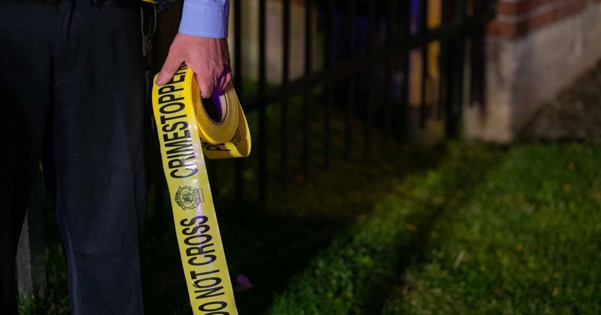 Felon arrested in murder probe charged with weapons offense