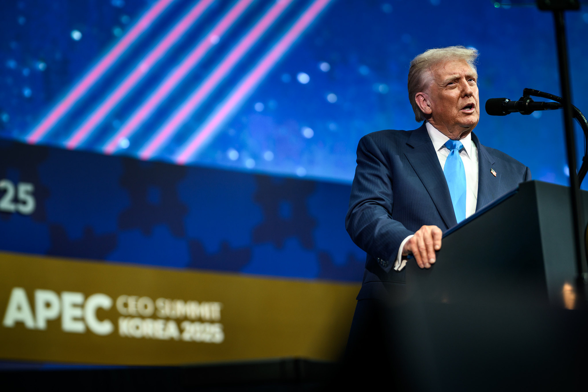 Trump Orders Pentagon to ‘Immediately’ Begin Nuclear Weapons Testing, Experts Warn of Arms Race