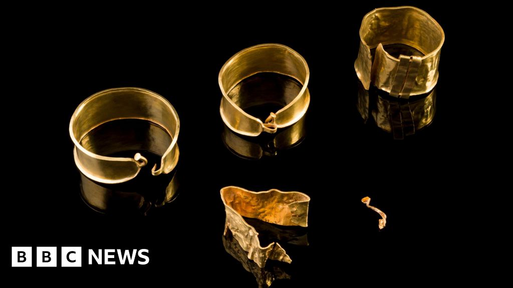 Search continues for missing gold stolen from museum