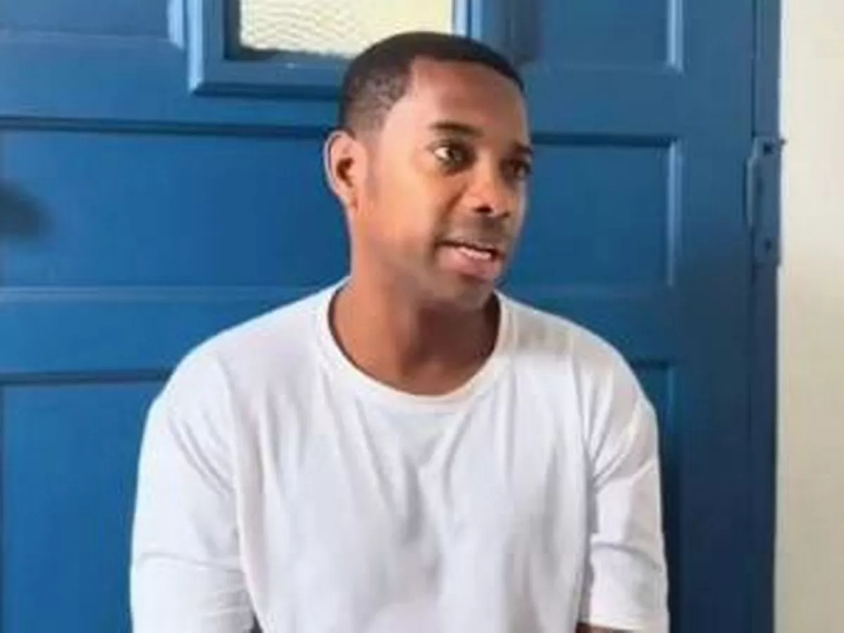 Robinho lifts the lid on treatment by prison guards and claims he's a 'leader' behind bars