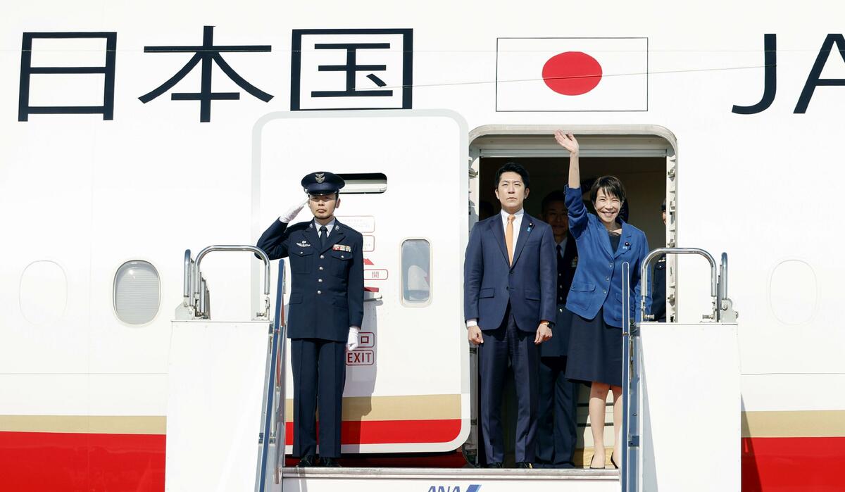 Japan PM Takaichi leaves for APEC summit, bilateral talks in South Korea