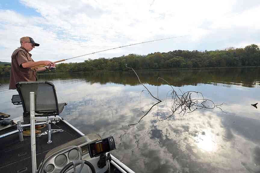 Light bite challenge: Angler on Lake Sequoyah has right touch for crappie