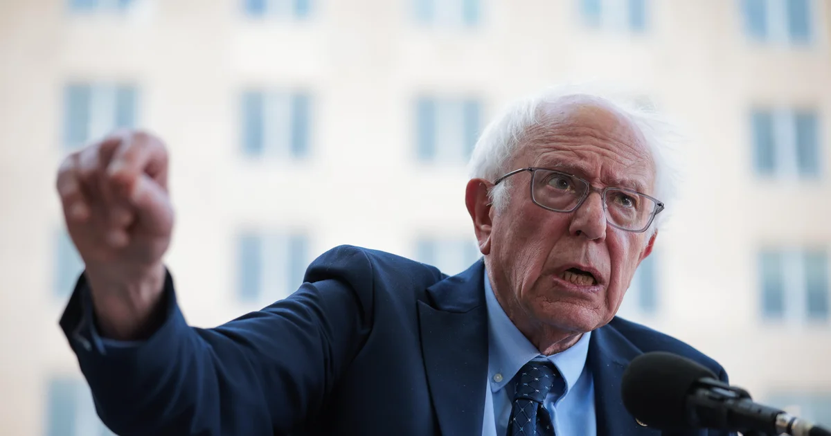 Sanders calls deal to end government shutdown a "disaster"