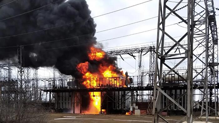 Ukraine Frantically Tries To Restore Electricity & Heating In Worst Crisis Since War's Start