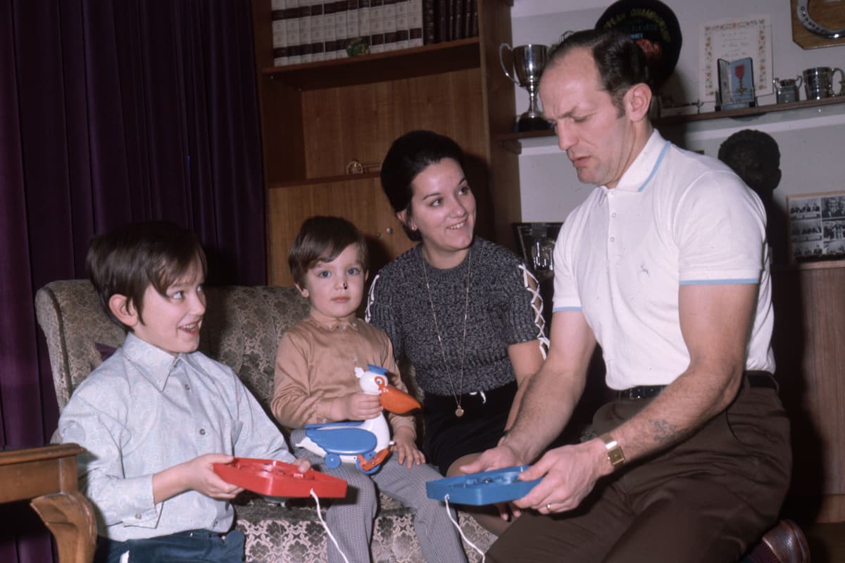 9 forgotten games we all loved playing in the 60s, 70s, 80s and 90s, including 'noisiest game ever'