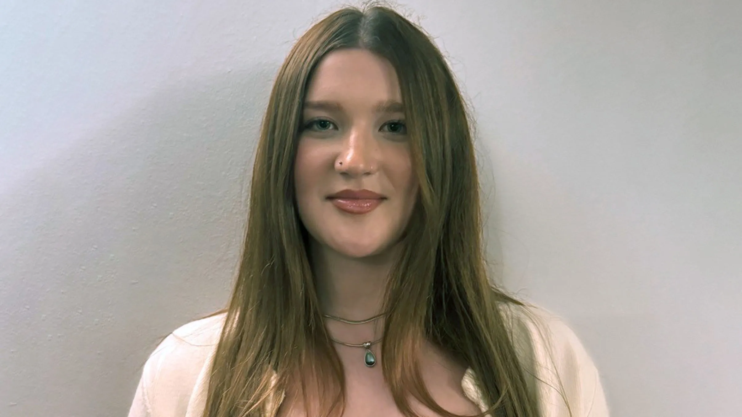 Teen calls for phone ban in all UK schools after she saw beheading videos in Year 7