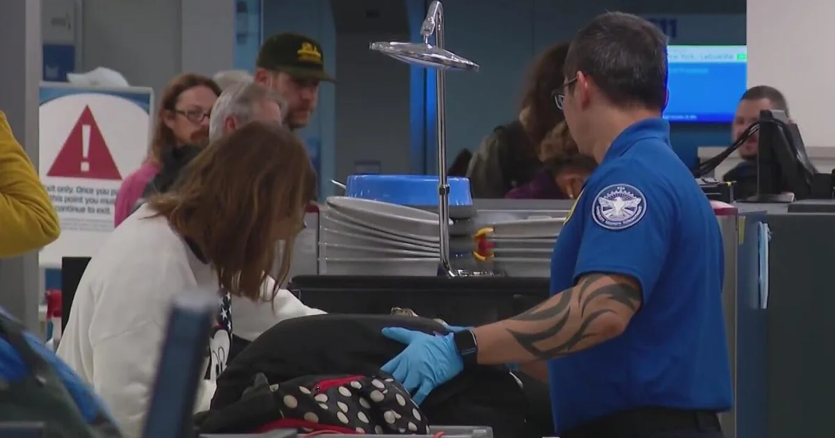 Dallas airports see growing delays amid FAA flight cuts, shutdown