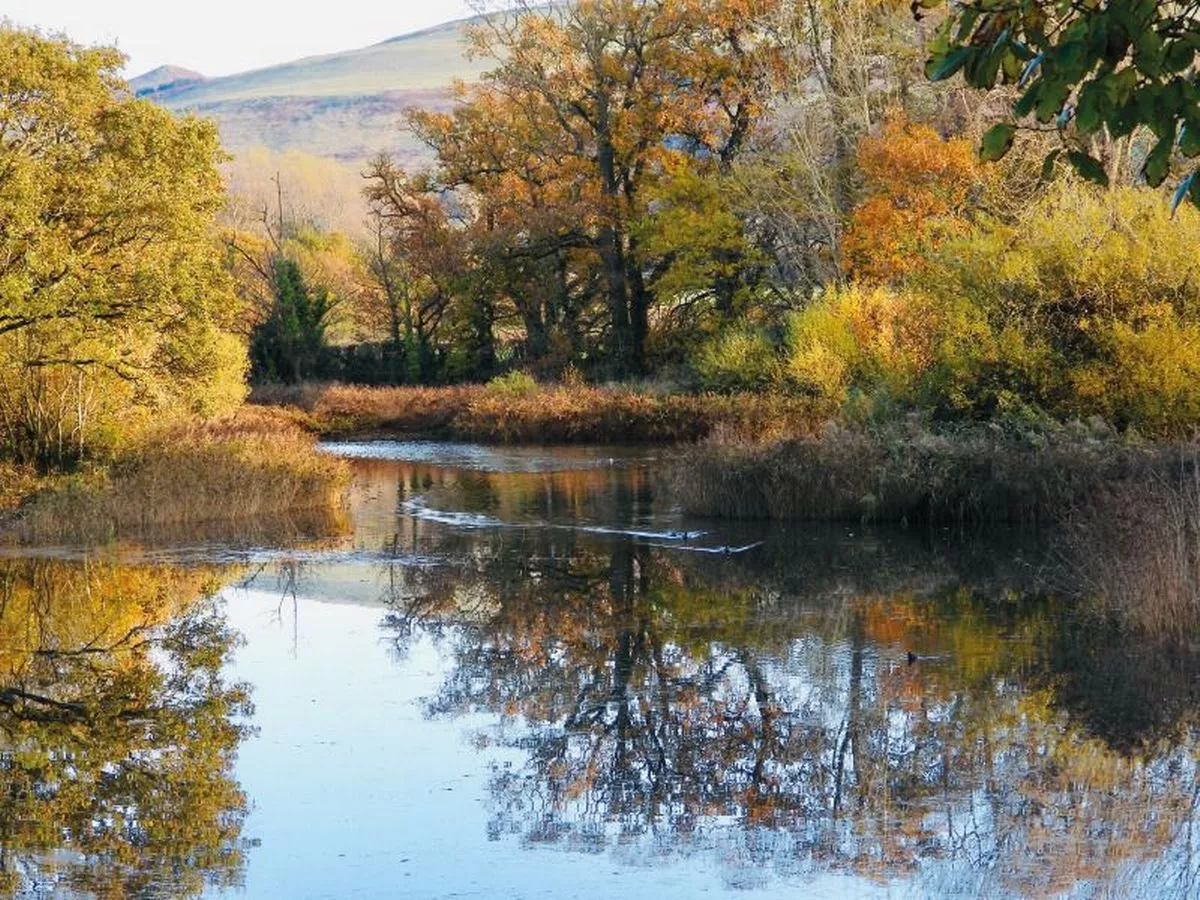 'Dead bodies' lagoons in Gwynedd to return to historic Welsh name