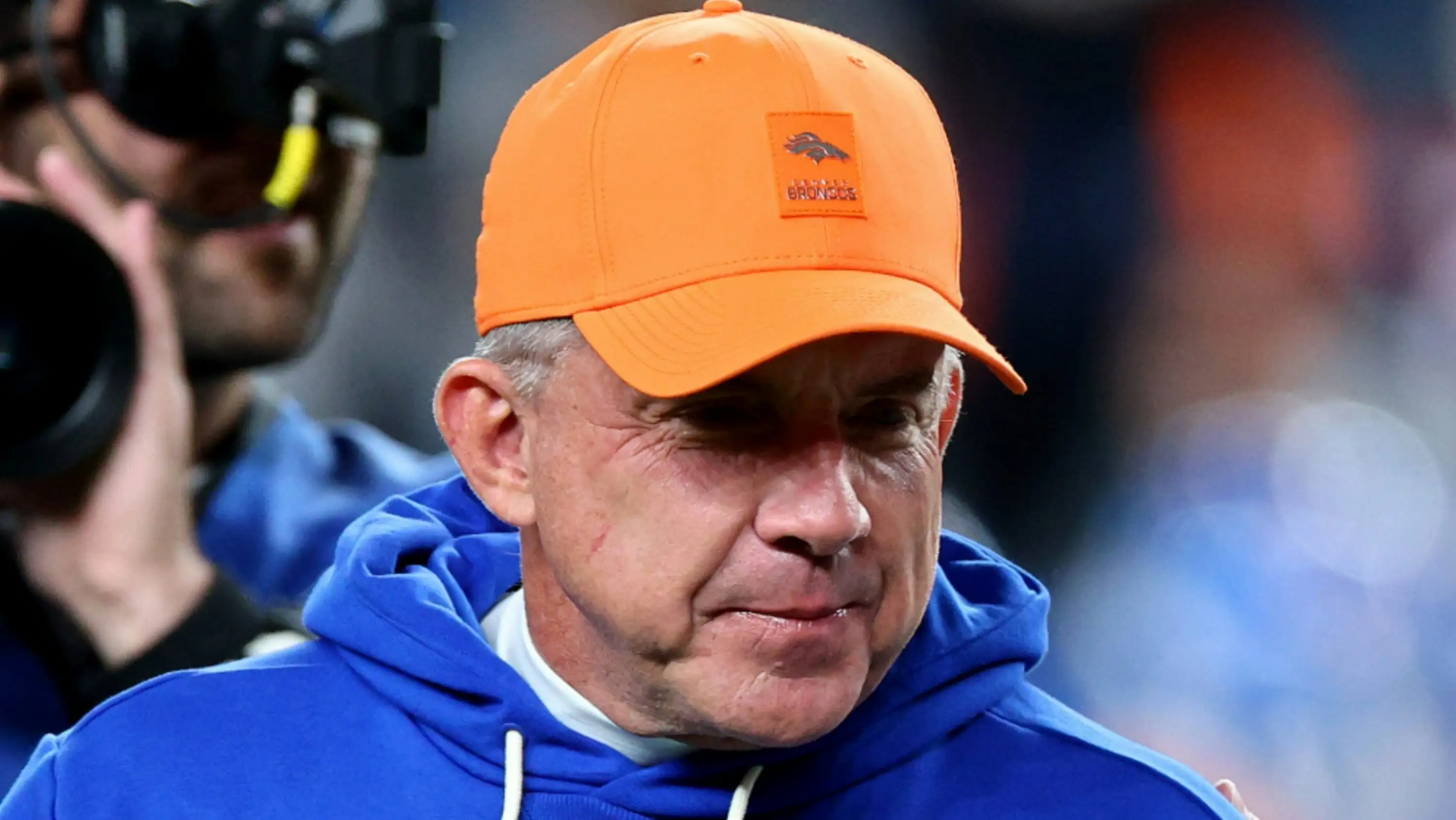 Broncos Poach Chiefs Super Bowl Champion Before Clash