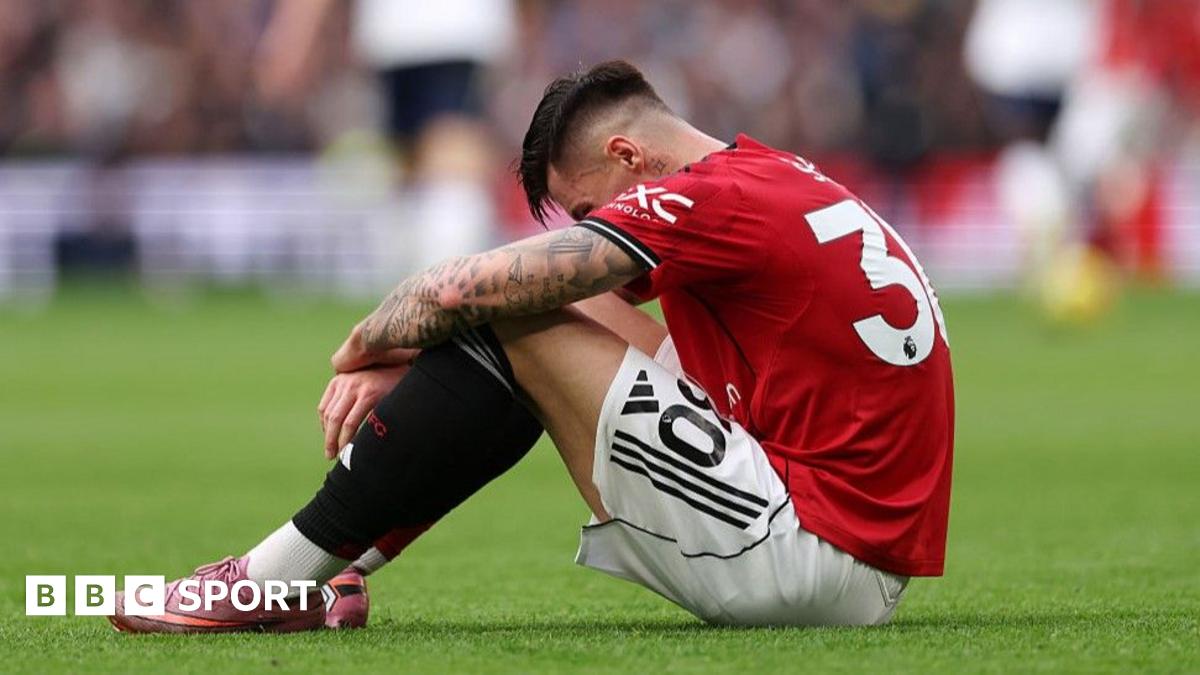 Man Utd play down severity of Sesko injury