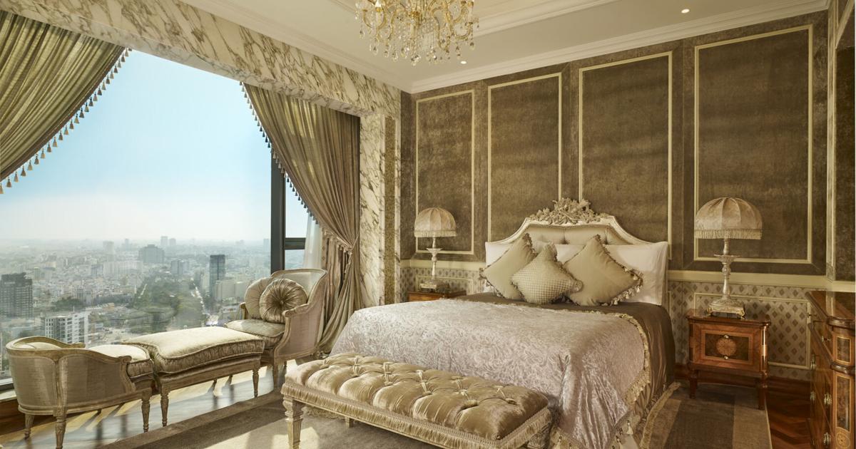 The Reverie Saigon Celebrates a Decade of Extravagance with "Into the Wonder"