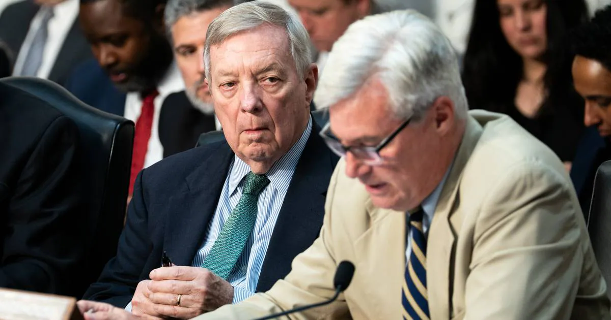 Key Illinois Democrats at odds with Durbin over shutdown vote - again