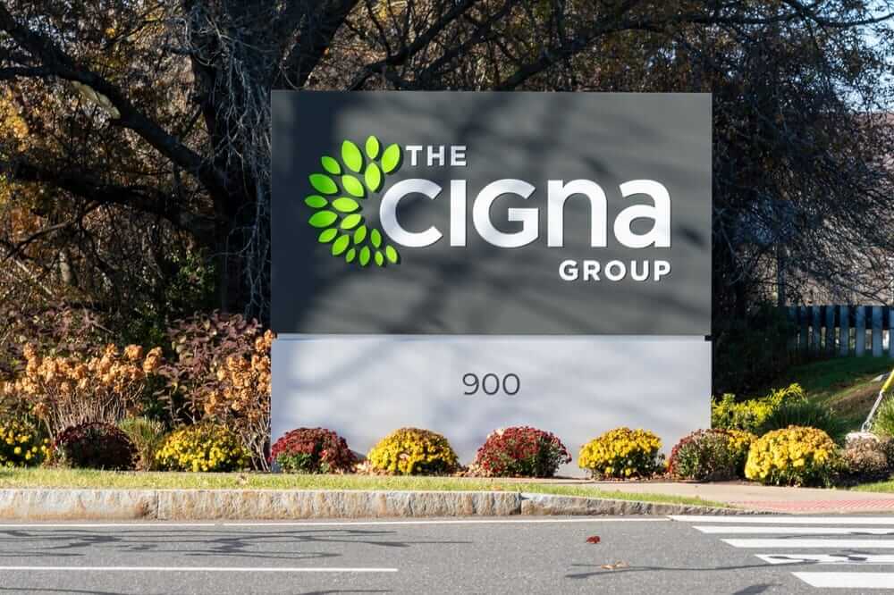 Cigna Group Stock: Analyst Estimates & Ratings