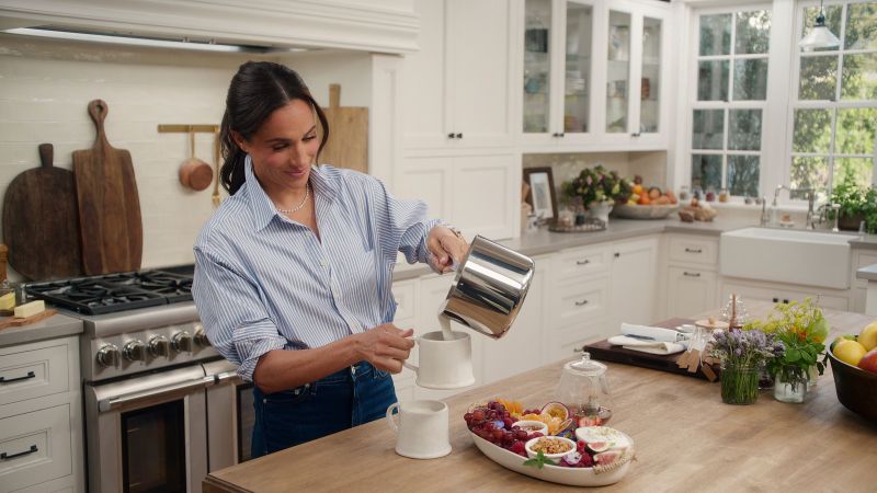 Meghan, Duchess of Sussex is going to show people how to do the holidays Montecito-style in a new Netflix special