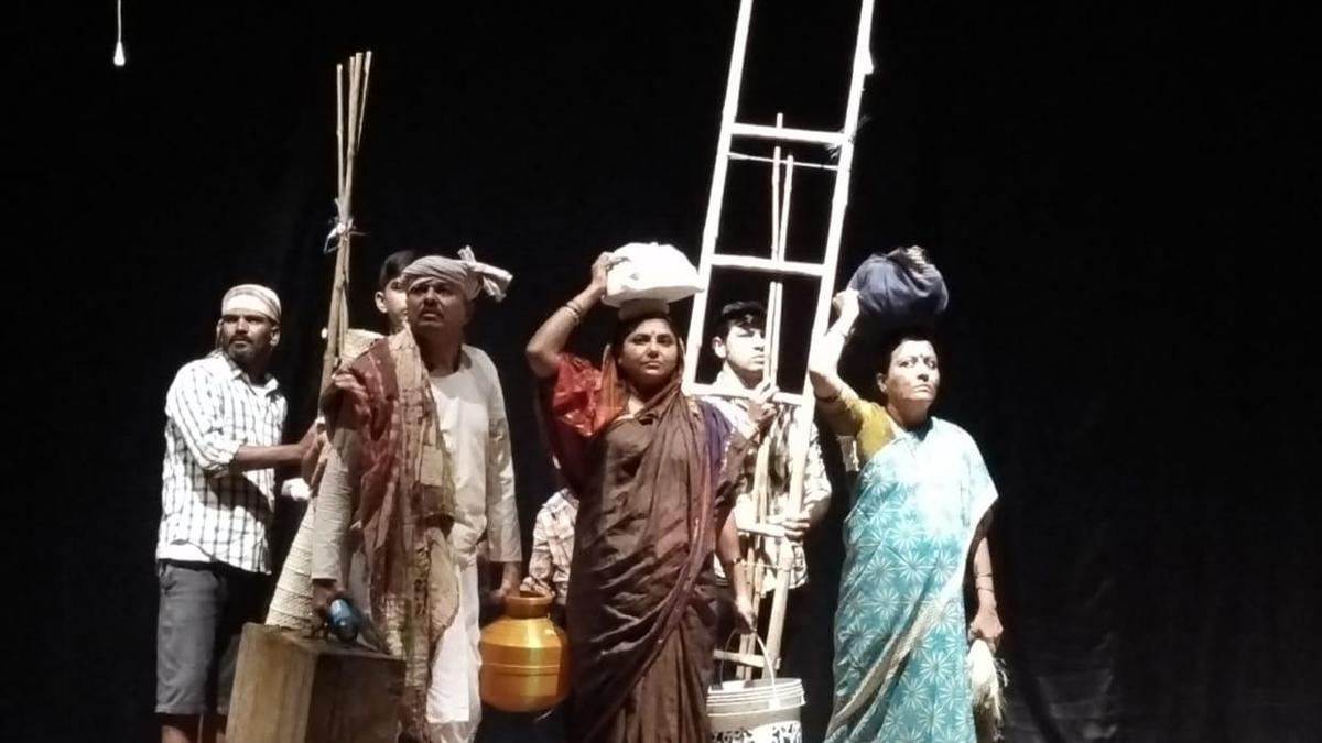 Yenagi Balappa Theatre Festival concludes in Belagavi