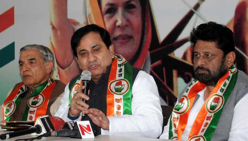 Former Punjab &#038; Haryana AICC general secretary Shakeel Ahmad quits Congress