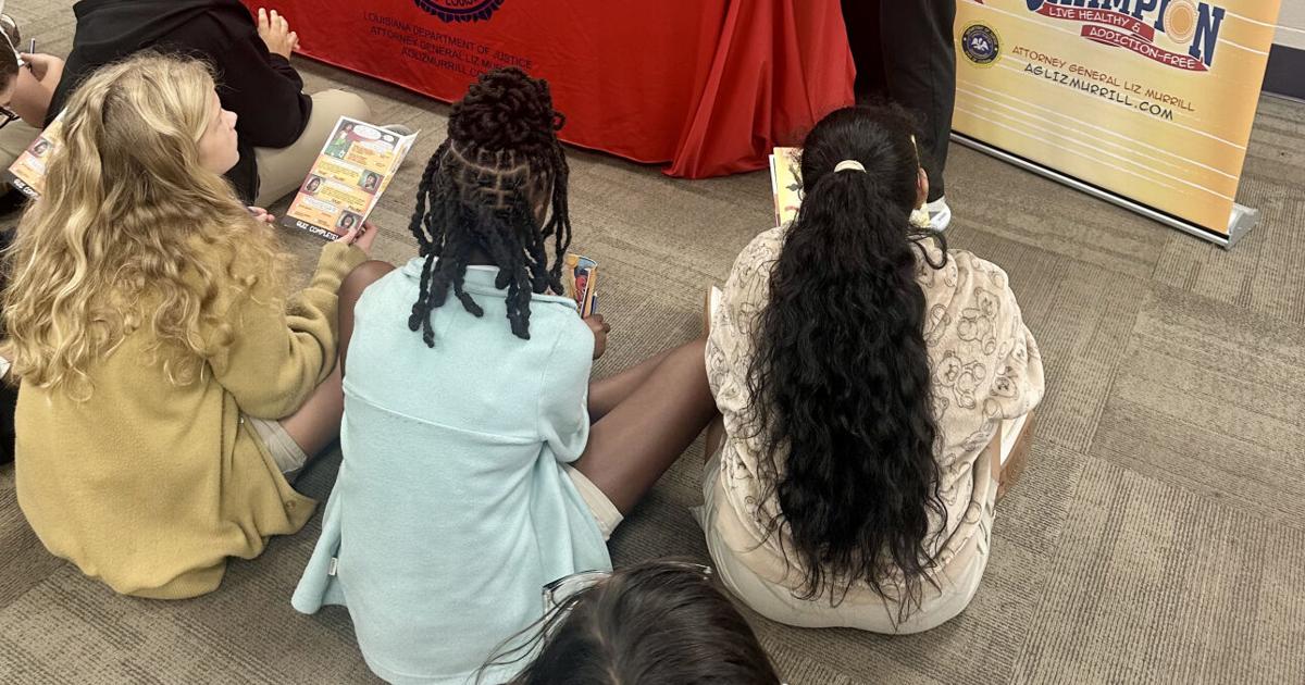 DSJH students learn about dangers of vaping