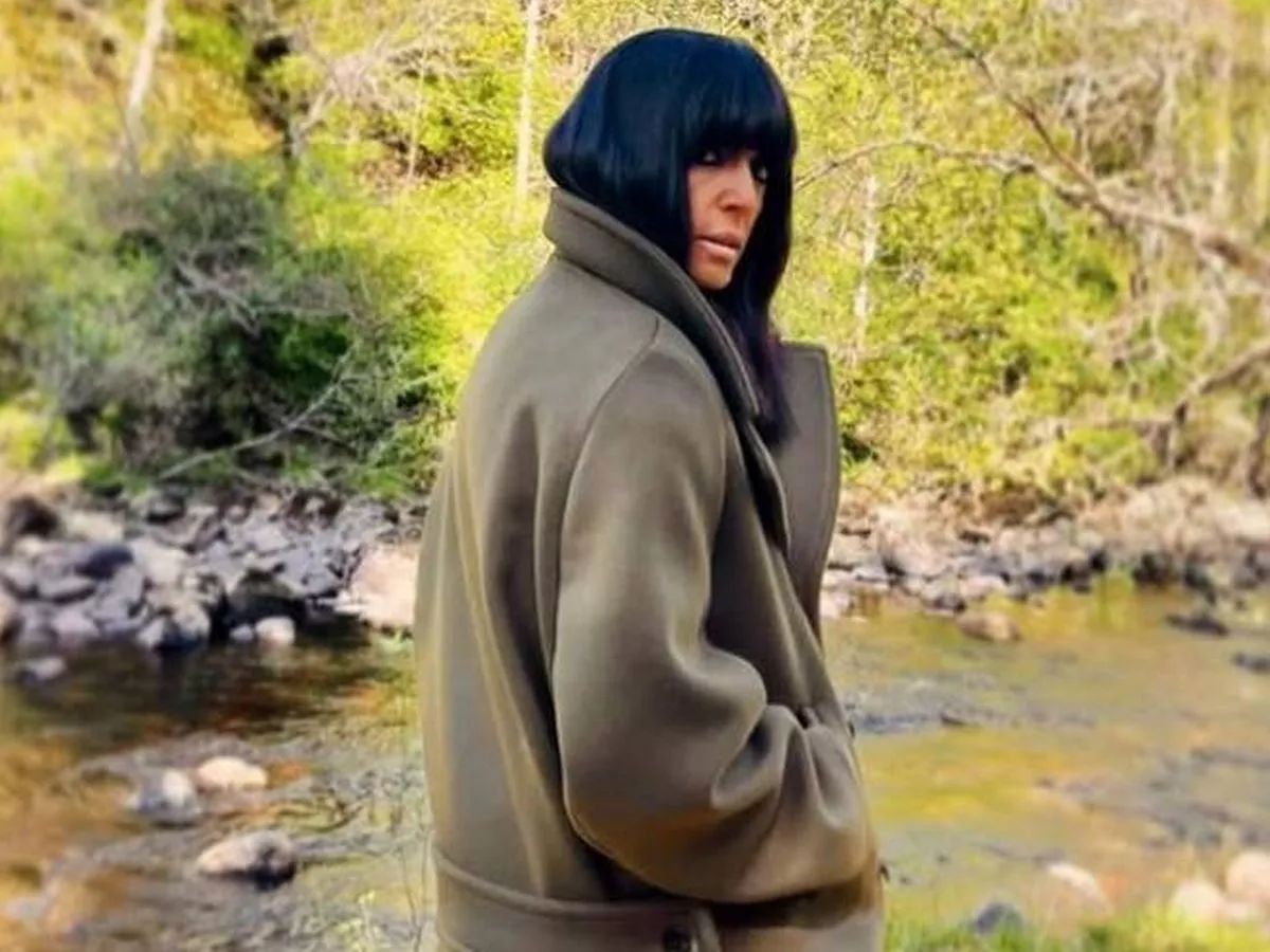 Claudia Winkleman's Celebrity Traitors khaki coat is an 'exquisite' autumn purchase
