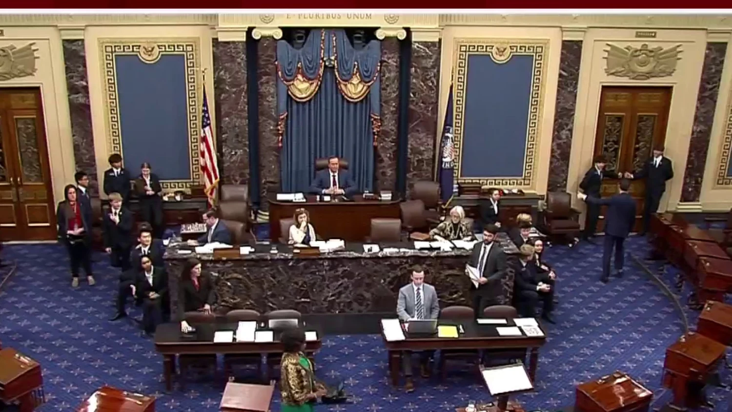 Senate votes to reopen government