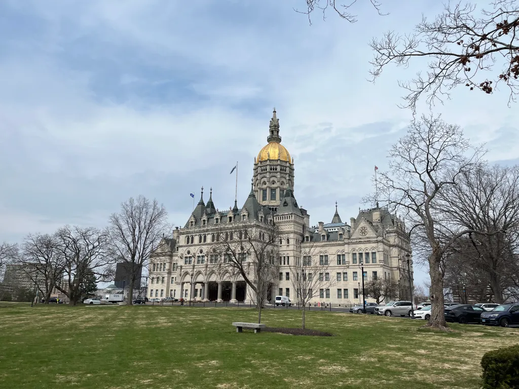 A report was done on CT lawmaker salaries. See what they earn