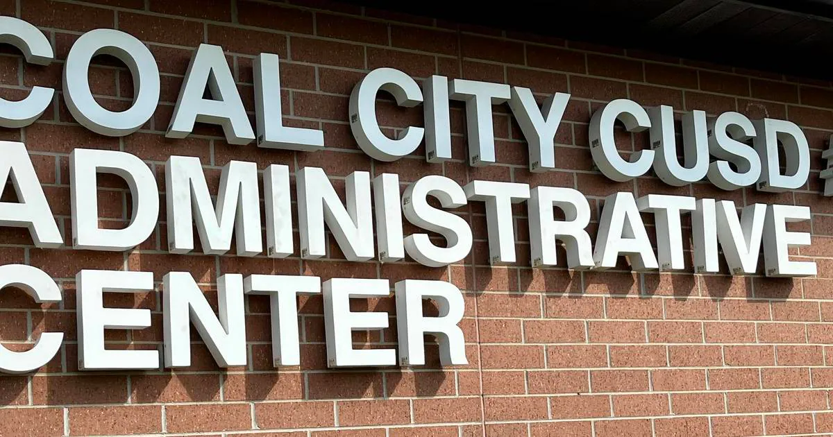 Coal City Intermediate and High Schools designated as exemplary on state report cards