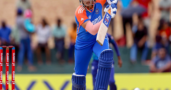 Australia opts to bat first against India in World Cup semi-final; Shafali Verma returns for injured Pratika Rawal