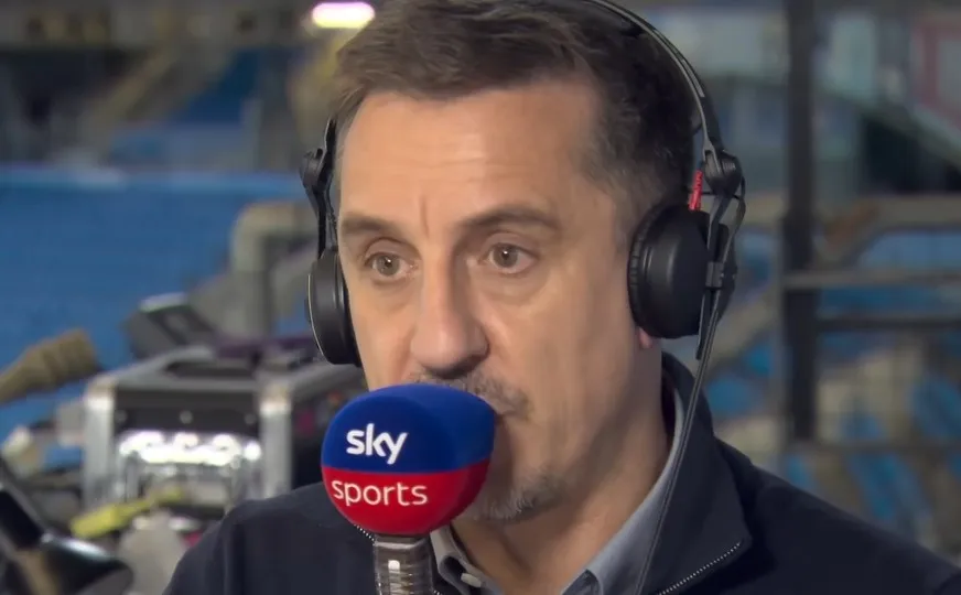 Gary Neville sets target for Man Utd after five games unbeaten in Premier League