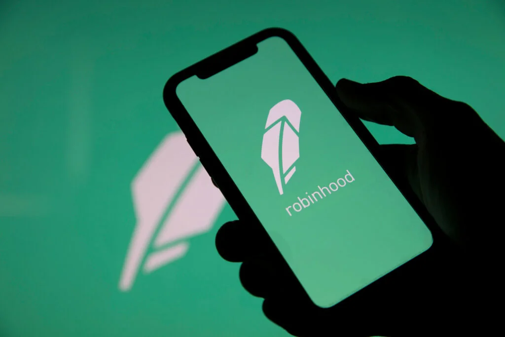 What's Going On With Robinhood Stock Monday?