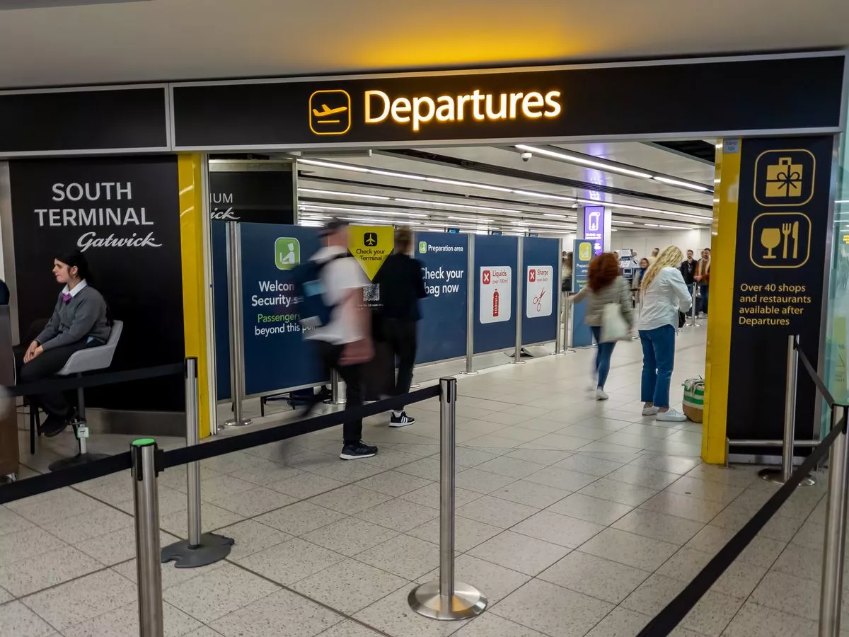 Flights between Gatwick and other major airport set to resume