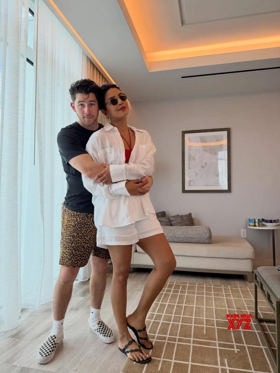 Priyanka Chopra shares romantic picture with Nick Jonas, daughter Malti poses with Ariel