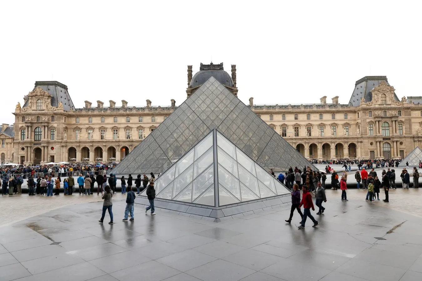 Crisis Prevention Lessons From The Robbery At The Louvre
