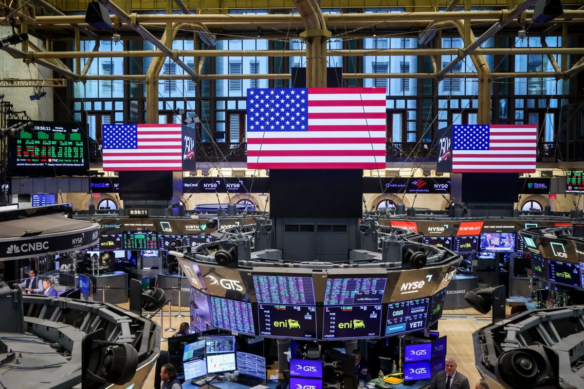 Shutdown Endgame Revives US IPO Prospects as Year End Looms