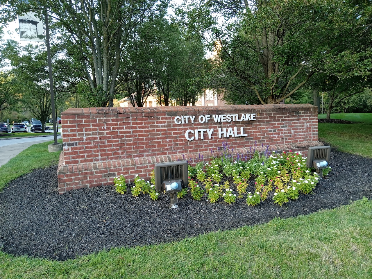 Westlake approves fees for businesses with frequent false burglar alarms