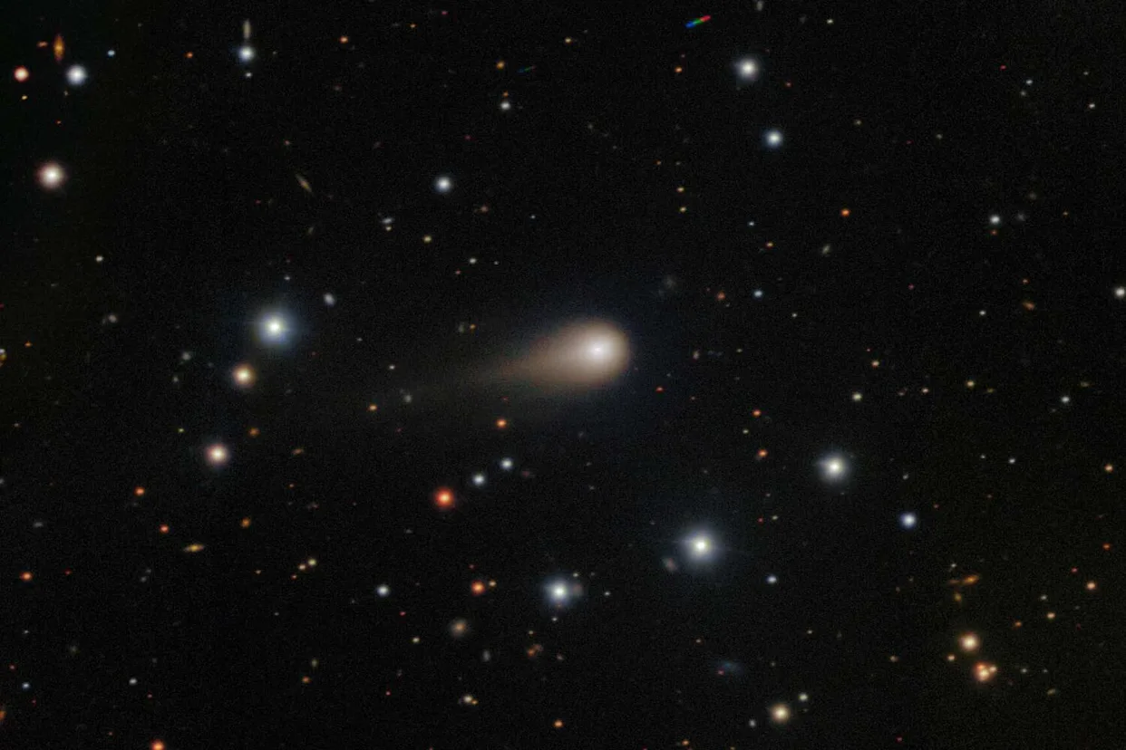 Interstellar Comet 3I/ATLAS May Hold Clues To Alien Life: What Scientists Just Discovered