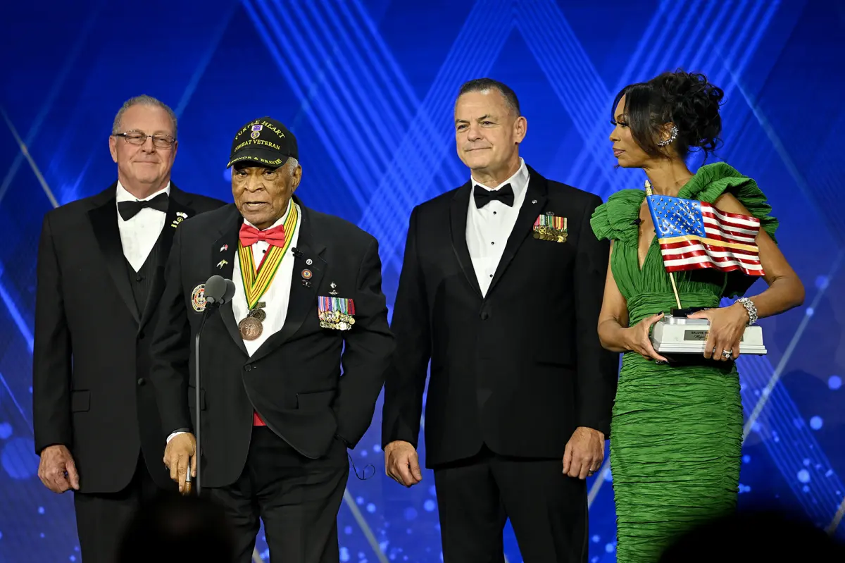 ‘USA!’ trumps ‘DSA!’ A Long Island celebration of American heroes inspires days after Gotham socialists’ smug triumph