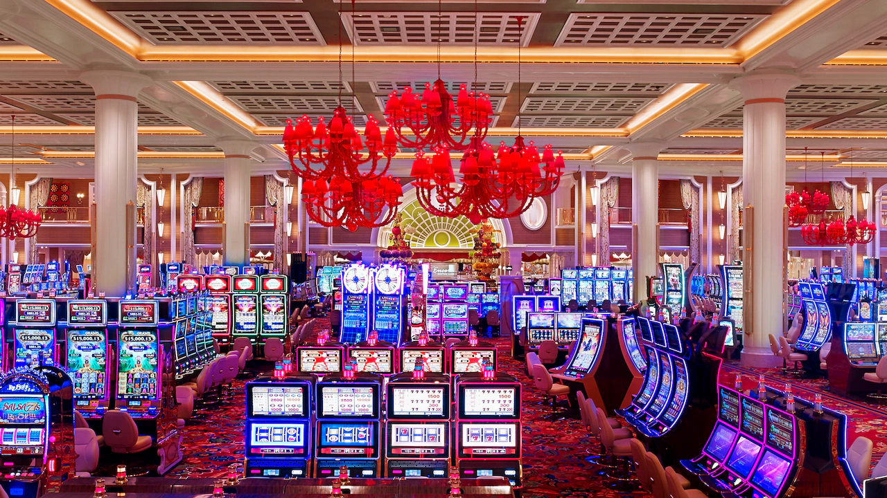 Massachusetts casino awards over 15,800 jackpots worth $43M in October