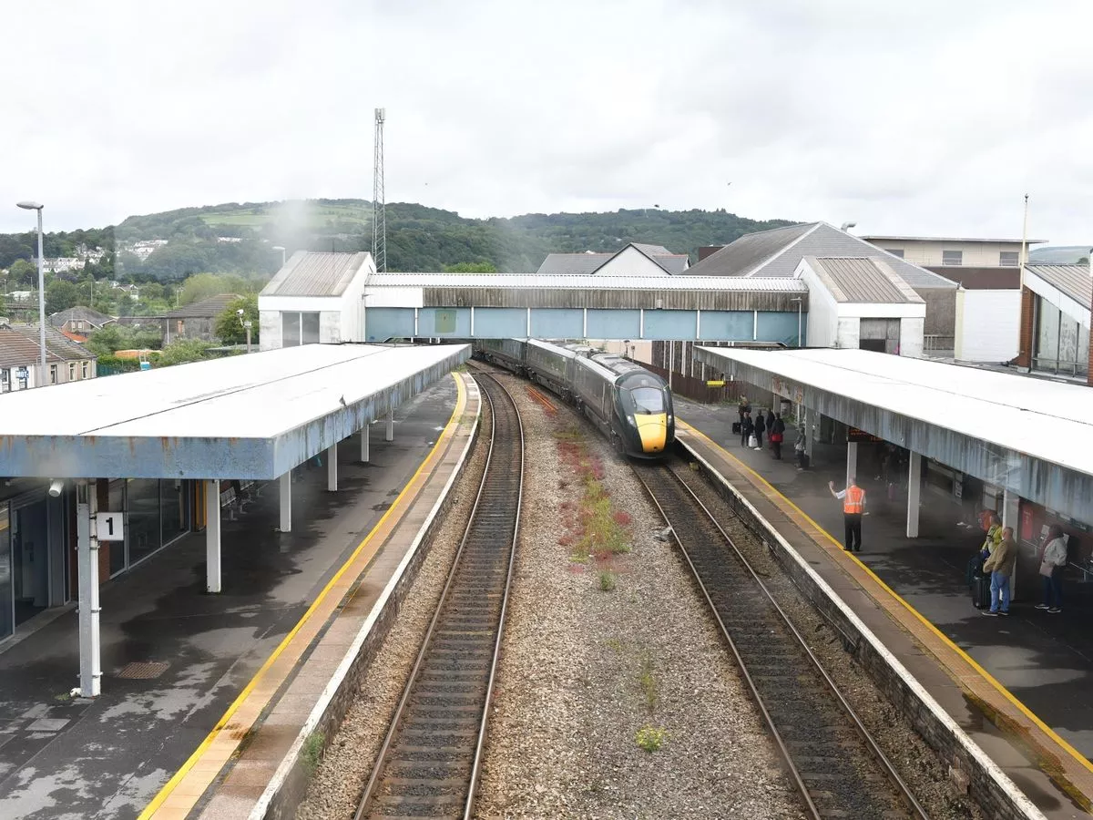 Traders 'over the moon' after major transport plans shelved