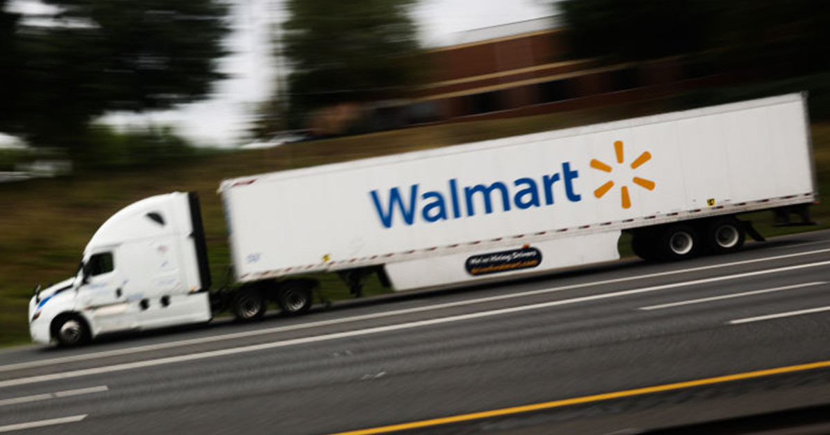 Walmart has a bestselling pair of walking shoes for just $30