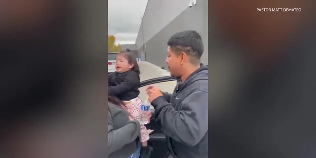 Dad with his 1-year-old says they were pepper-sprayed by federal agents in Sam’s Club parking lot