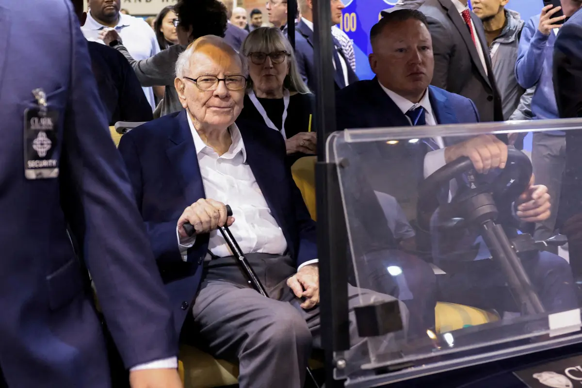Warren Buffett, 95, says becoming old is ‘not to be denied,’ gives rare health update ahead of Berkshire Hathaway departure