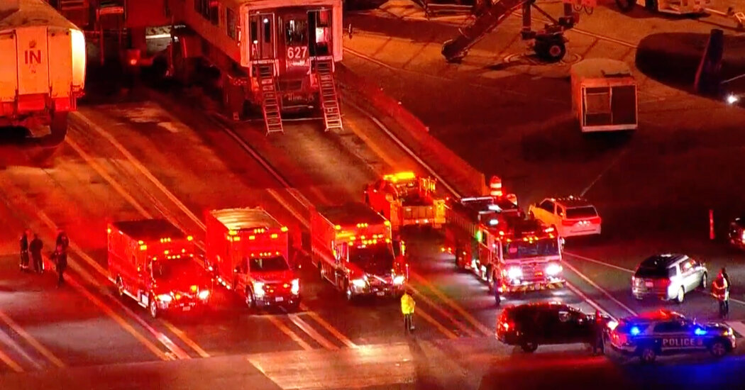Mobile Lounge Crashes at Dulles Airport, Causing Injuries and Damage
