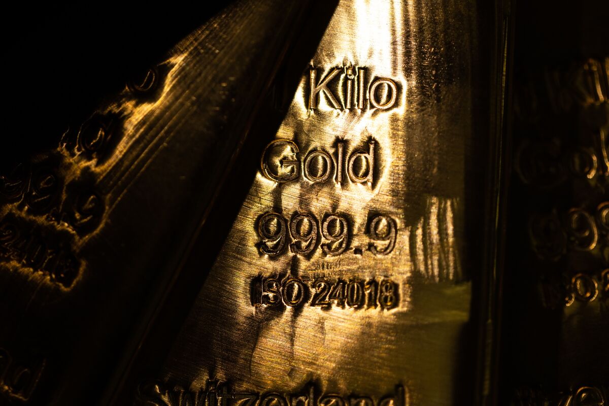 JPM Private Forecasts Gold Prices Topping $5,000 in 2026