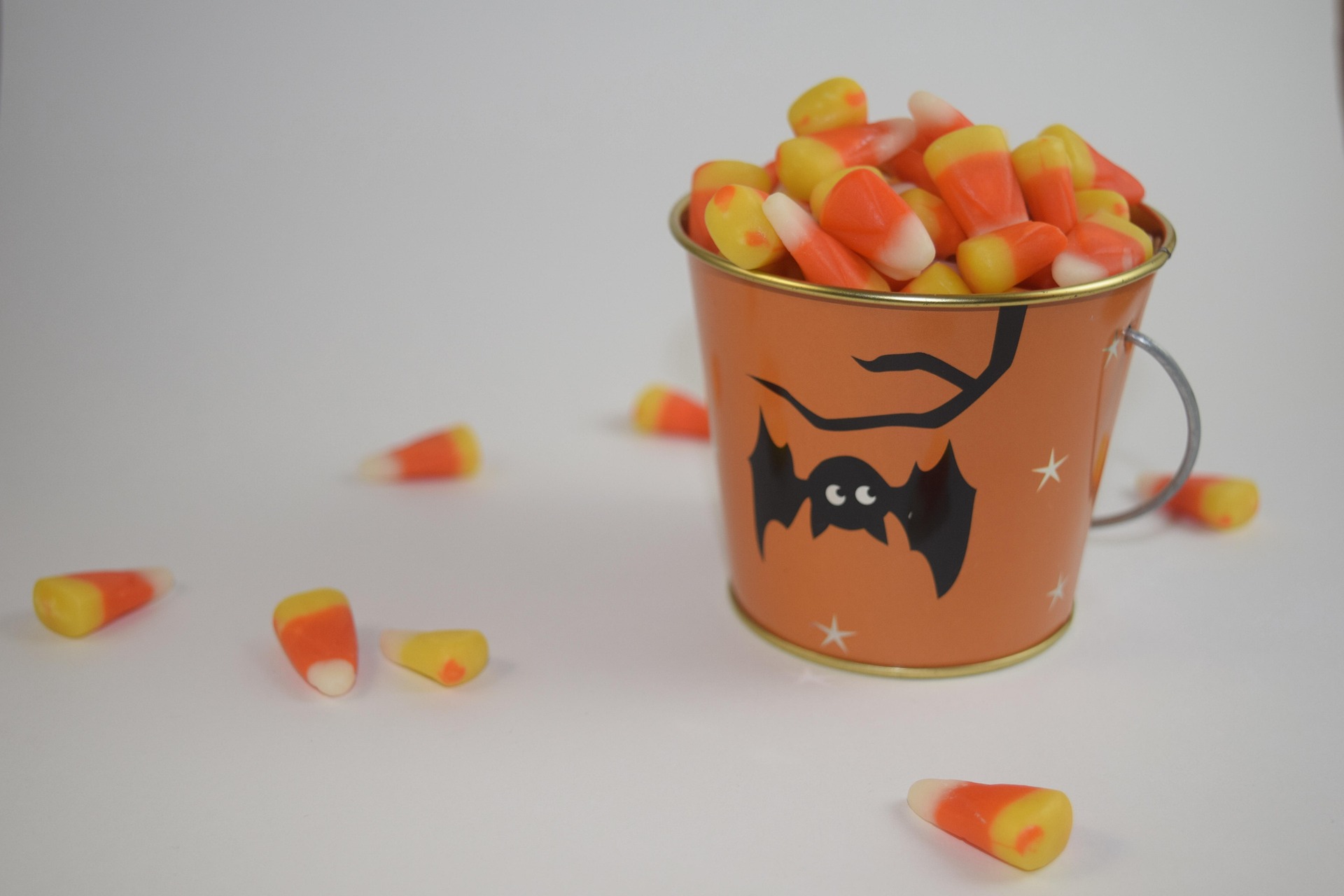 Halloween Candy Limits: Dieticians Reveal Exact Number of Sweets Kids Should Only Eat Per Day