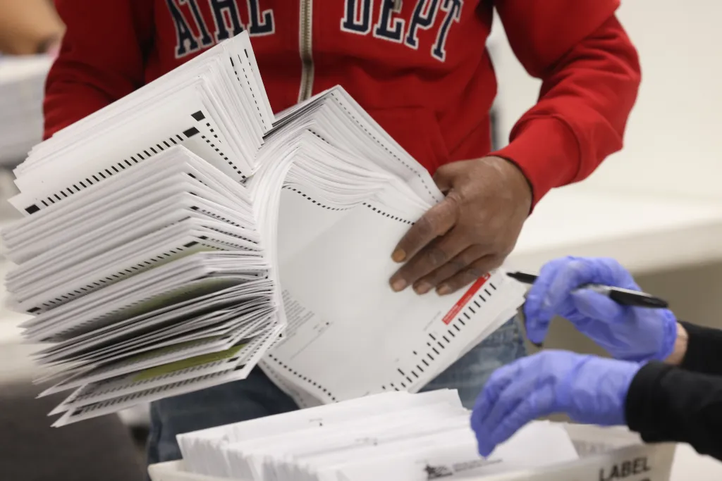 Supreme Court to hear mail-in ballot case that could impact Illinois