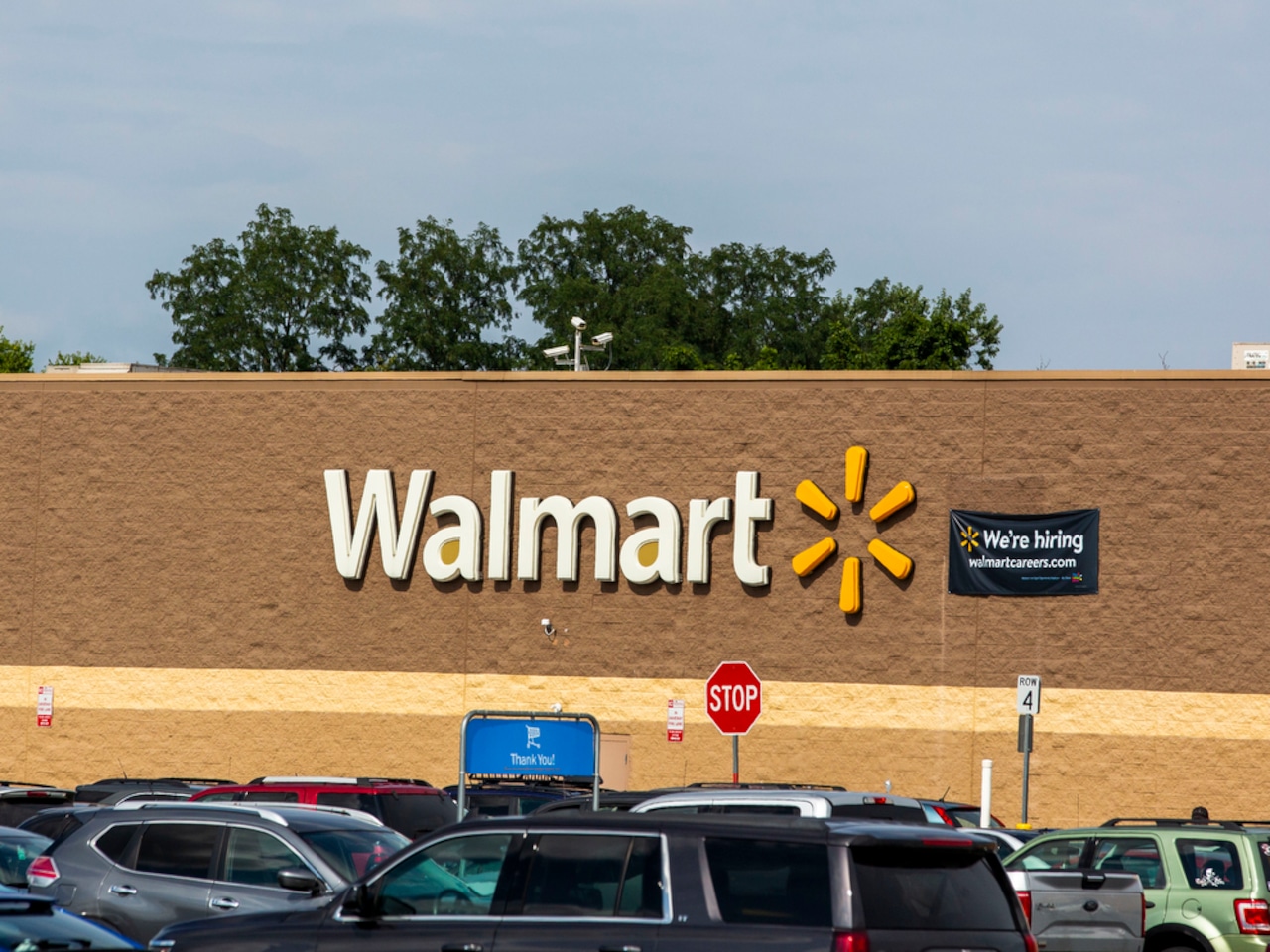 The ‘supercenter’ effect: How one-stop retailers fuel overconsumption − and waste | The Conversation