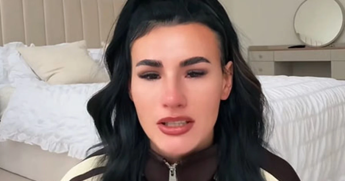 British influencer admits to lying about having cancer after years of rumors
