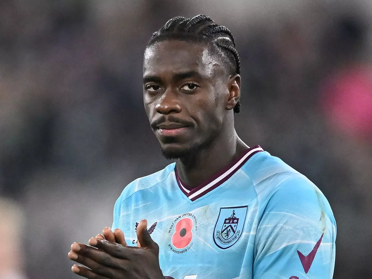 Ex-Man Utd star Axel Tuanzebe ‘suing club for £1m’ over alleged medical negligence