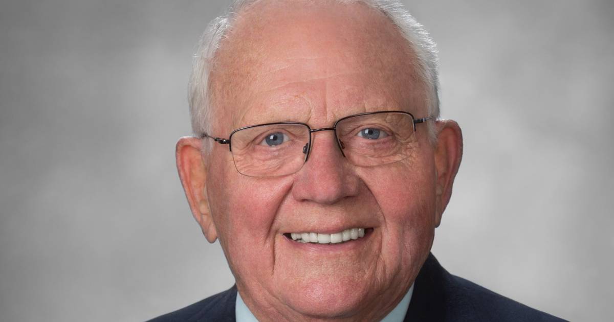 Dale Berman’s widow among 4 to be interviewed for his seat on Kane County Board