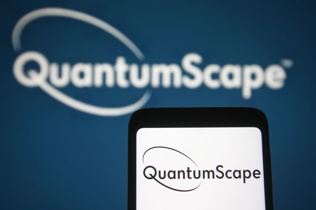 Stanford Trustees Dumped Over 1 Million Shares of QuantumScape. Is This a Warning Sign?