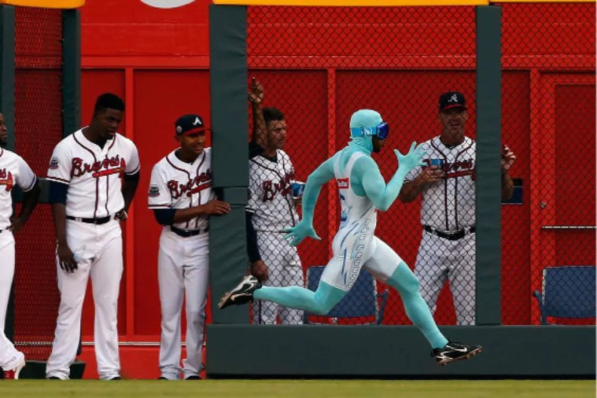 “Fast Money”: Track & Field Community Reacts to Atlanta Braves’ Surprising Offer for ‘The Freeze’ Role